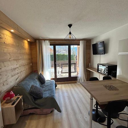 Briançon Chaleureux Appartement Moderne מראה חיצוני תמונה