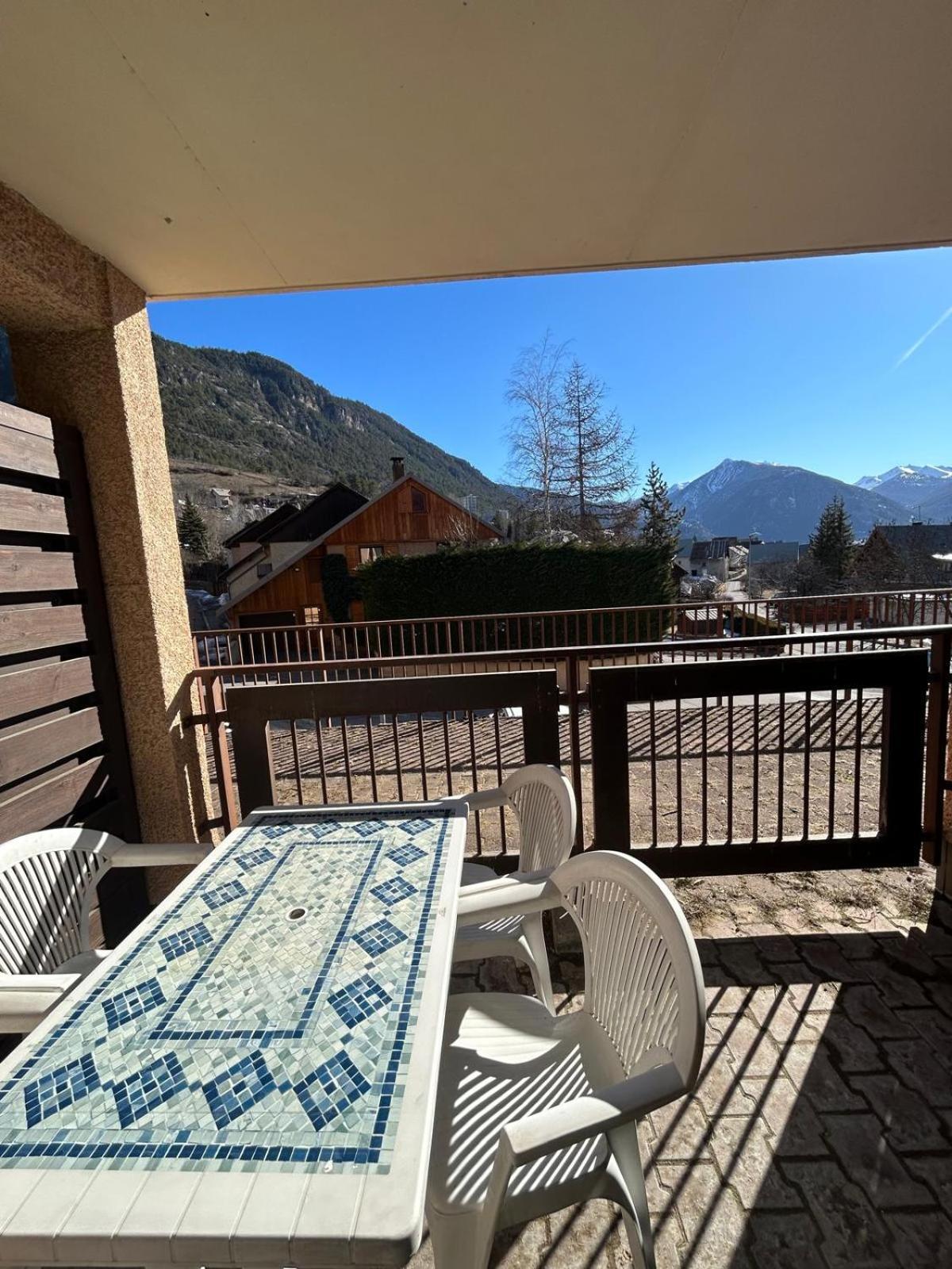 Briançon Chaleureux Appartement Moderne מראה חיצוני תמונה